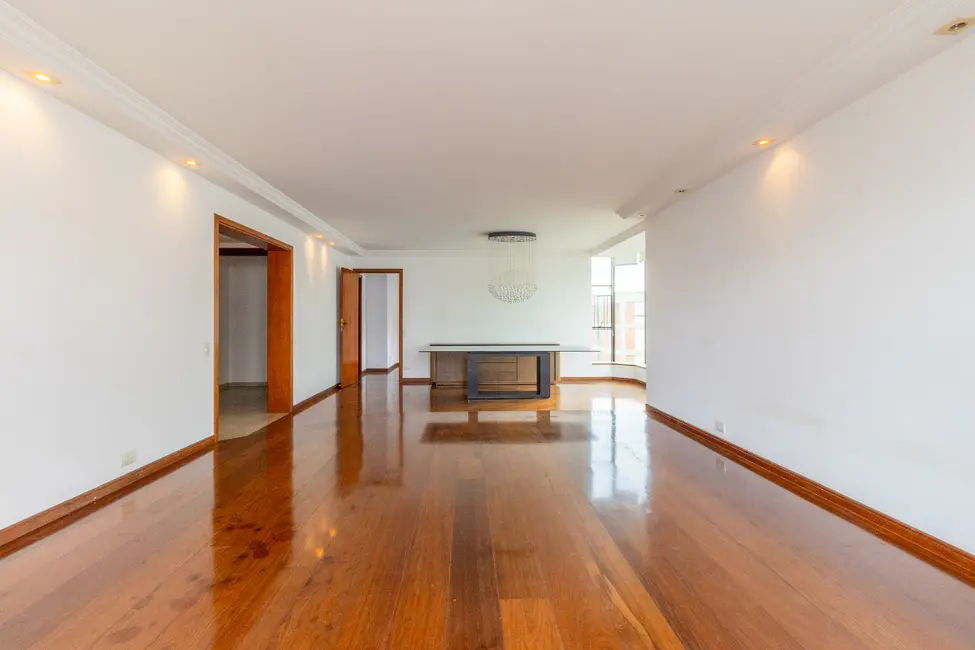 Foto 5 de Apartamento com 3 quartos à venda, 236m2 em Campo Belo, São Paulo - SP