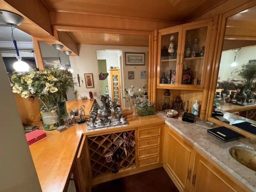 Foto 5 de Apartamento com 4 quartos à venda, 194m2 em Campo Belo, São Paulo - SP