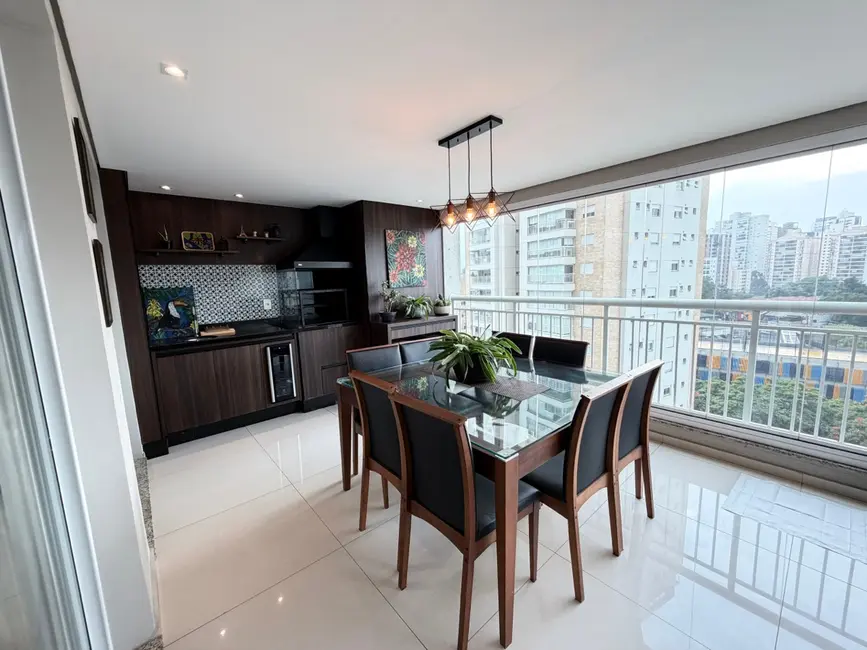 Apartamento com 3 quartos à venda, 146m2 em Vila Alexandria, São Paulo - SP - imagem 1 Foto 1 de Apartamento com 3 quartos à venda, 146m2 em Vila Alexandria, São Paulo - SP