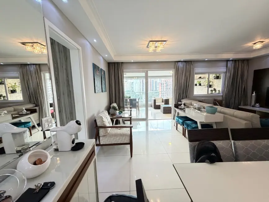 Apartamento com 3 quartos à venda, 146m2 em Vila Alexandria, São Paulo - SP - imagem 8 Foto 8 de Apartamento com 3 quartos à venda, 146m2 em Vila Alexandria, São Paulo - SP