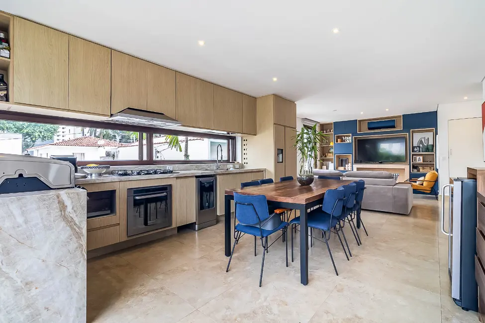 Foto 4 de Casa de Vila com 4 quartos à venda, 270m2 em Itaim Bibi, São Paulo - SP