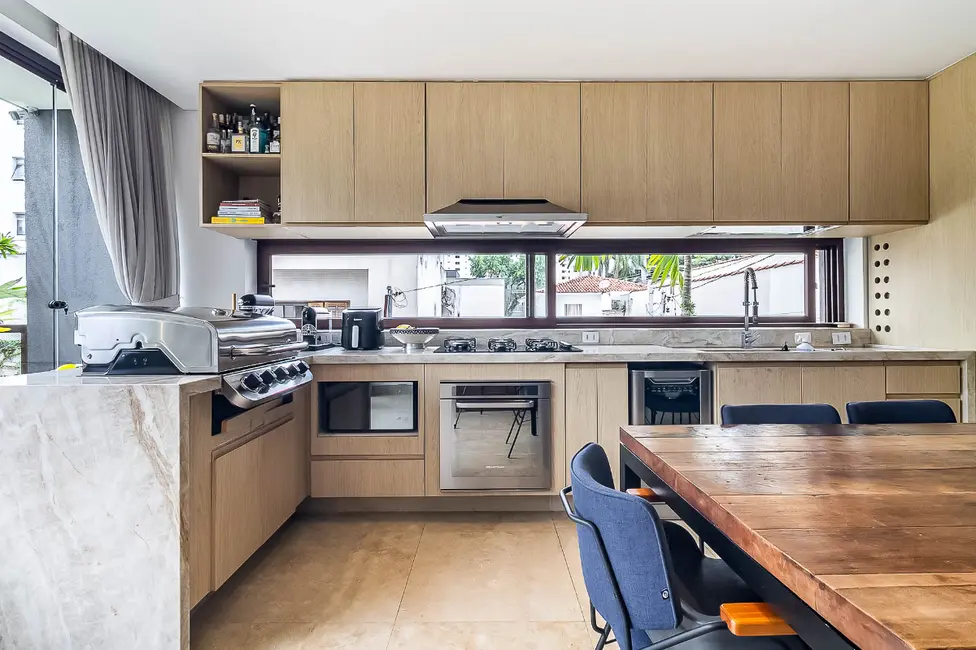 Foto 5 de Casa de Vila com 4 quartos à venda, 270m2 em Itaim Bibi, São Paulo - SP