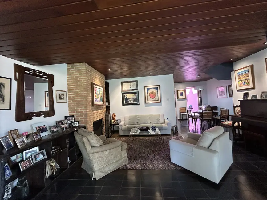 Foto 6 de Casa de Vila com 3 quartos à venda, 228m2 em Jardim Hípico, São Paulo - SP