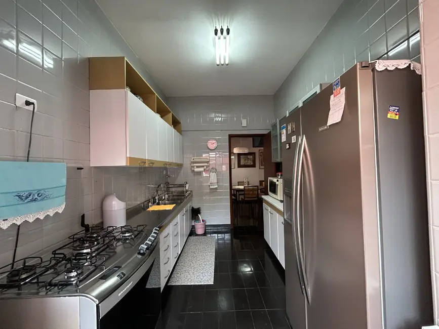 Foto 4 de Casa de Vila com 3 quartos à venda, 228m2 em Jardim Hípico, São Paulo - SP