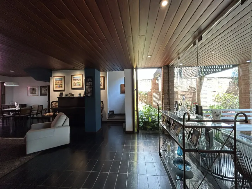 Foto 7 de Casa de Vila com 3 quartos à venda, 228m2 em Jardim Hípico, São Paulo - SP