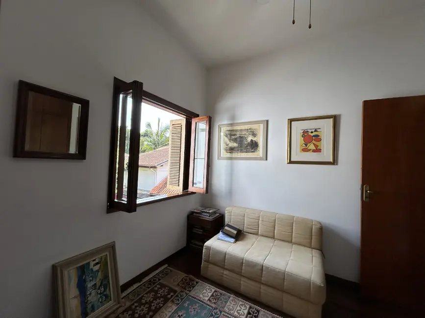 Foto 8 de Casa de Vila com 3 quartos à venda, 228m2 em Jardim Hípico, São Paulo - SP