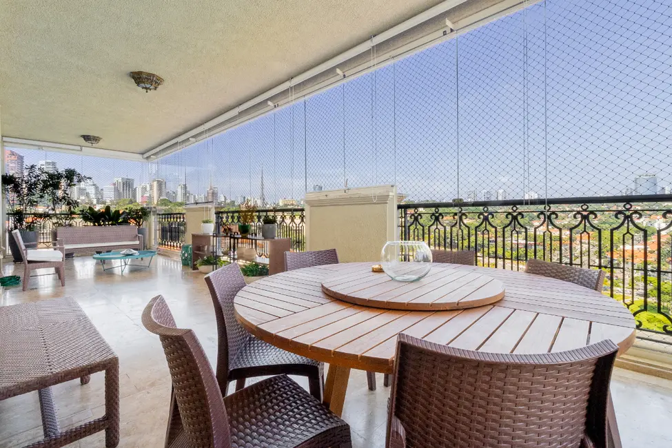 Foto 6 de Apartamento com 4 quartos à venda, 700m2 em Higienópolis, São Paulo - SP