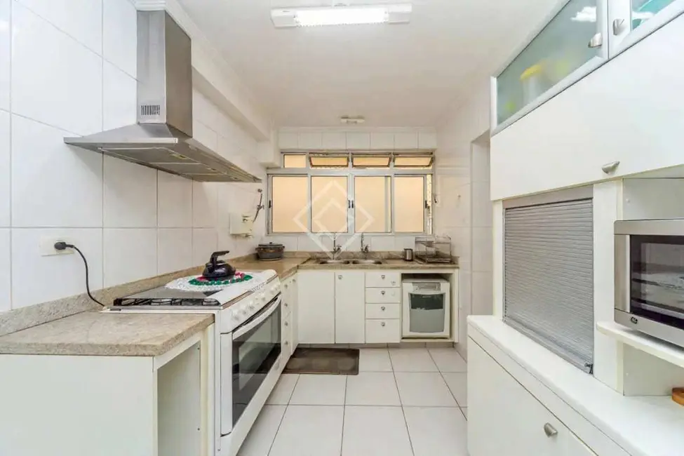 Foto 6 de Apartamento com 3 quartos para alugar, 184m2 em Jardim Paulista, São Paulo - SP