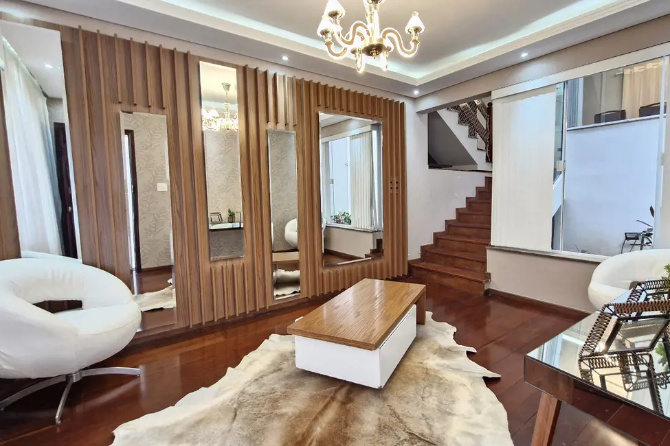 Foto 5 de Casa com 3 quartos à venda, 235m2 em Jardim Guapira, São Paulo - SP