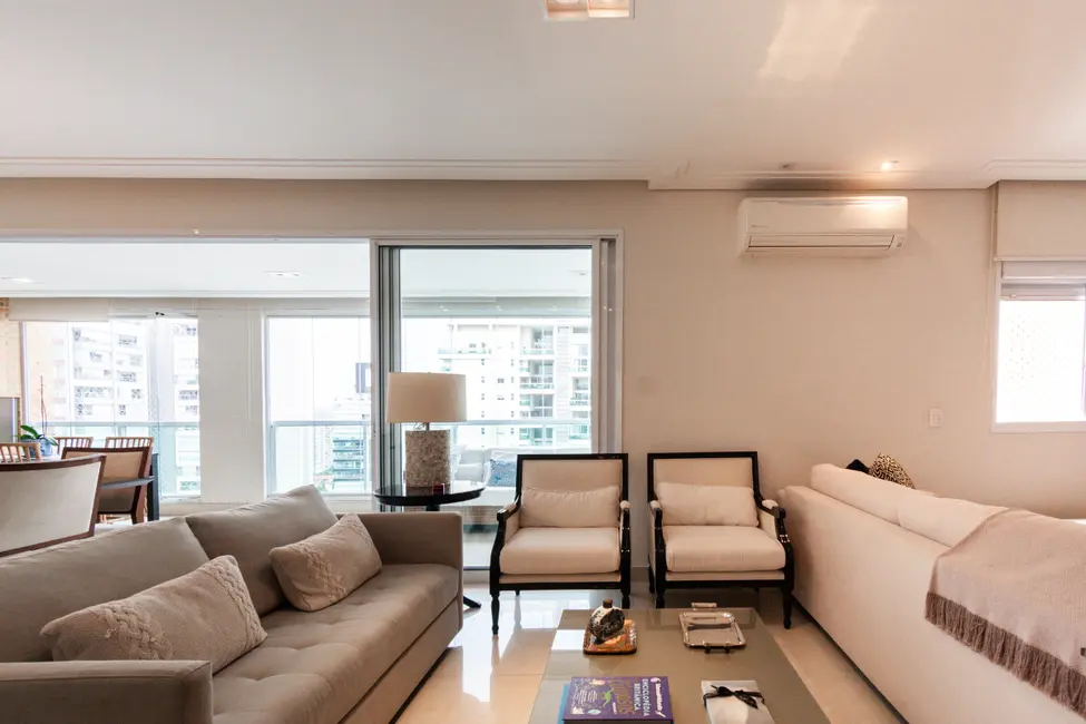 Foto 3 de Apartamento com 3 quartos à venda, 161m2 em Campo Belo, São Paulo - SP