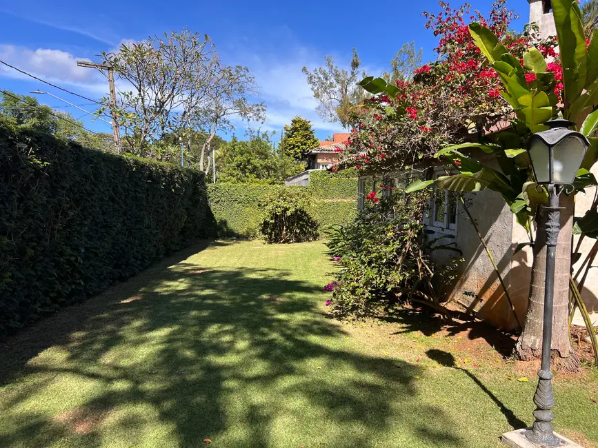 Foto 9 de Casa com 5 quartos à venda, 370m2 em Interlagos, São Paulo - SP