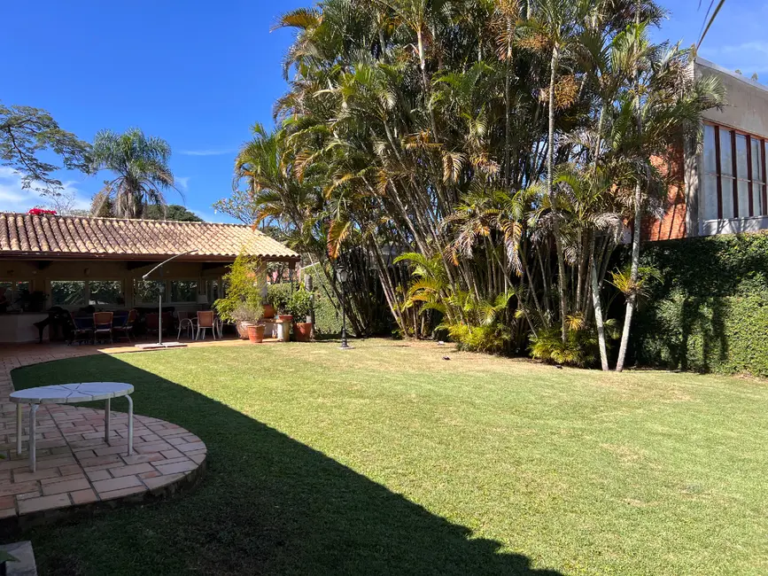 Foto 3 de Casa com 5 quartos à venda, 370m2 em Interlagos, São Paulo - SP