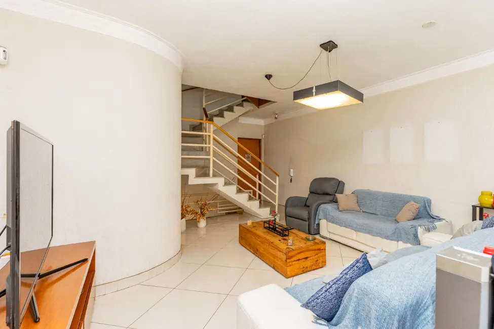 Foto 2 de Casa com 4 quartos à venda, 214m2 em Mirandópolis, São Paulo - SP