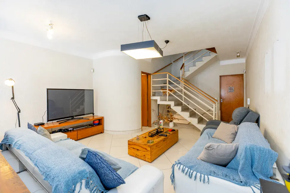 Foto 4 de Casa com 4 quartos à venda, 214m2 em Mirandópolis, São Paulo - SP