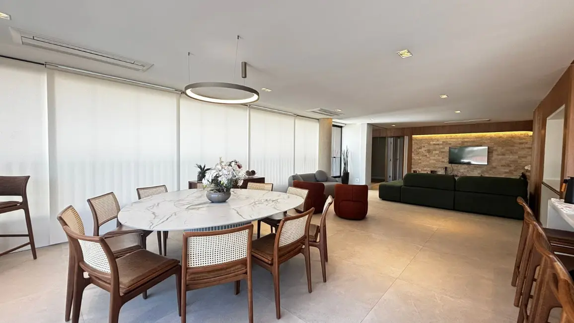 Foto 9 de Apartamento com 4 quartos à venda, 220m2 em Sumaré, São Paulo - SP