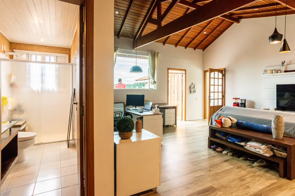 Foto 3 de Casa com 5 quartos à venda, 312m2 em Jardim Leonor, São Paulo - SP