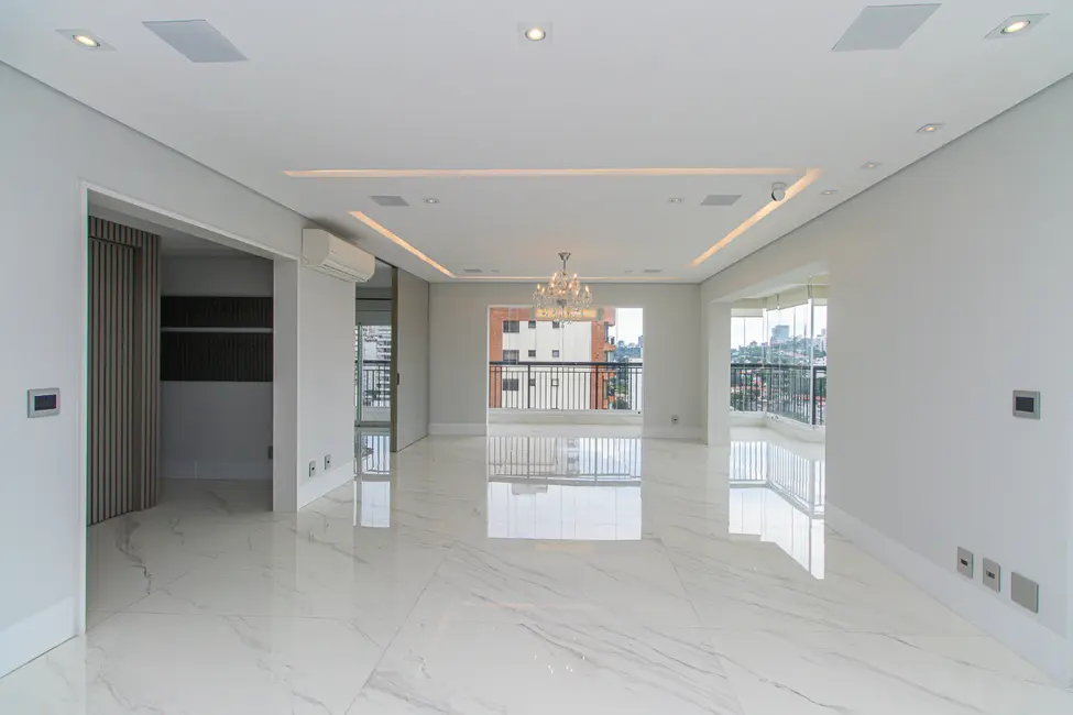 Apartamento com 3 quartos à venda, 230m2 em Higienópolis, São Paulo - SP - imagem 3 Foto 3 de Apartamento com 3 quartos à venda, 230m2 em Higienópolis, São Paulo - SP