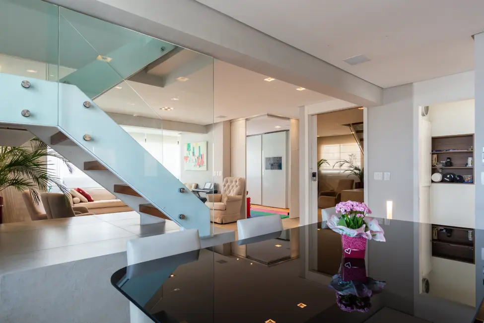 Cobertura com 4 quartos à venda, 280m2 em Vila Mariana, São Paulo - SP - imagem 4 Foto 4 de Cobertura com 4 quartos à venda, 280m2 em Vila Mariana, São Paulo - SP