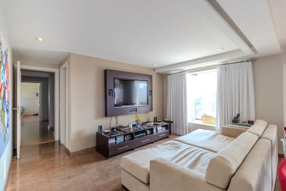 Apartamento com 4 quartos à venda, 290m2 em Real Parque, São Paulo - SP - imagem 6 Foto 6 de Apartamento com 4 quartos à venda, 290m2 em Real Parque, São Paulo - SP