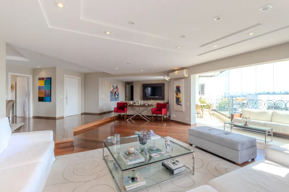 Apartamento com 4 quartos à venda, 290m2 em Real Parque, São Paulo - SP - imagem 2 Foto 2 de Apartamento com 4 quartos à venda, 290m2 em Real Parque, São Paulo - SP