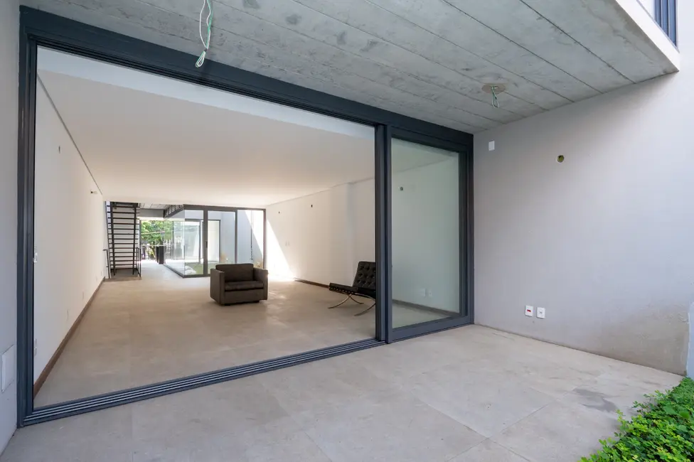 Foto 1 de Casa com 3 quartos à venda, 278m2 em Vila Madalena, São Paulo - SP