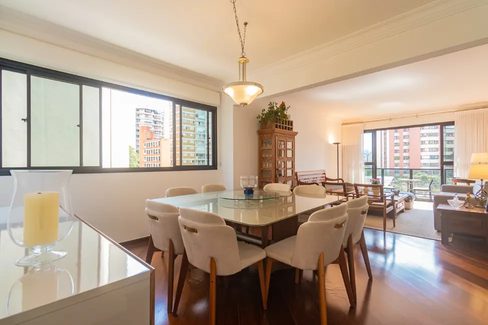 Foto 1 de Apartamento com 3 quartos à venda, 152m2 em Moema, São Paulo - SP