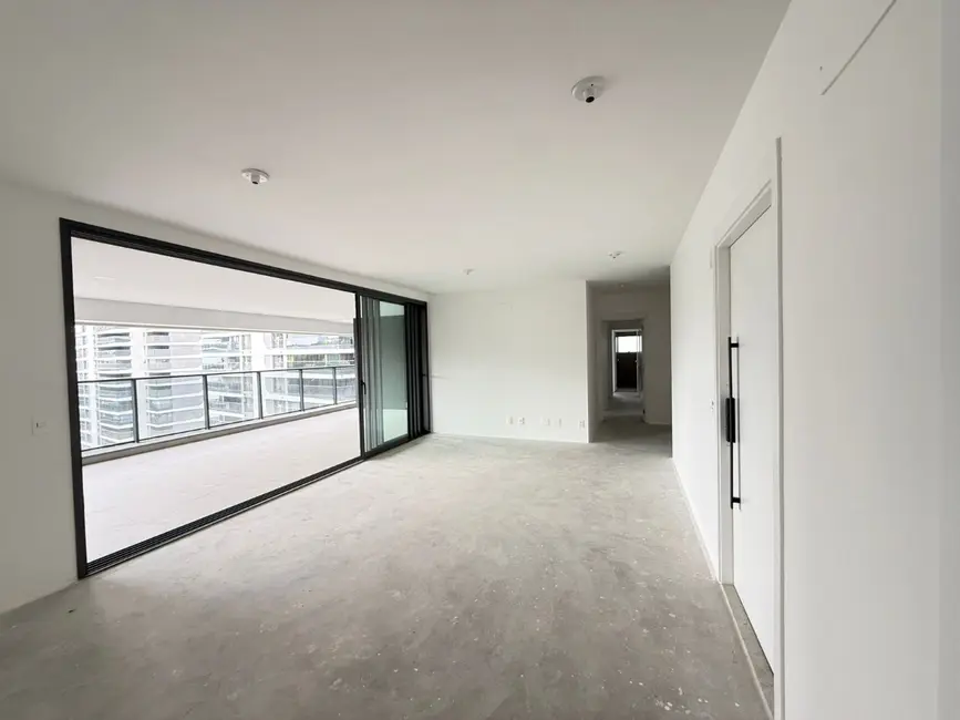 Foto 2 de Apartamento com 4 quartos à venda, 240m2 em Jardim Fonte do Morumbi, São Paulo - SP