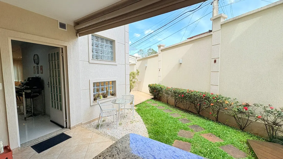 Foto 7 de Sobrado com 3 quartos à venda, 255m2 em Jardim Regina, São Paulo - SP