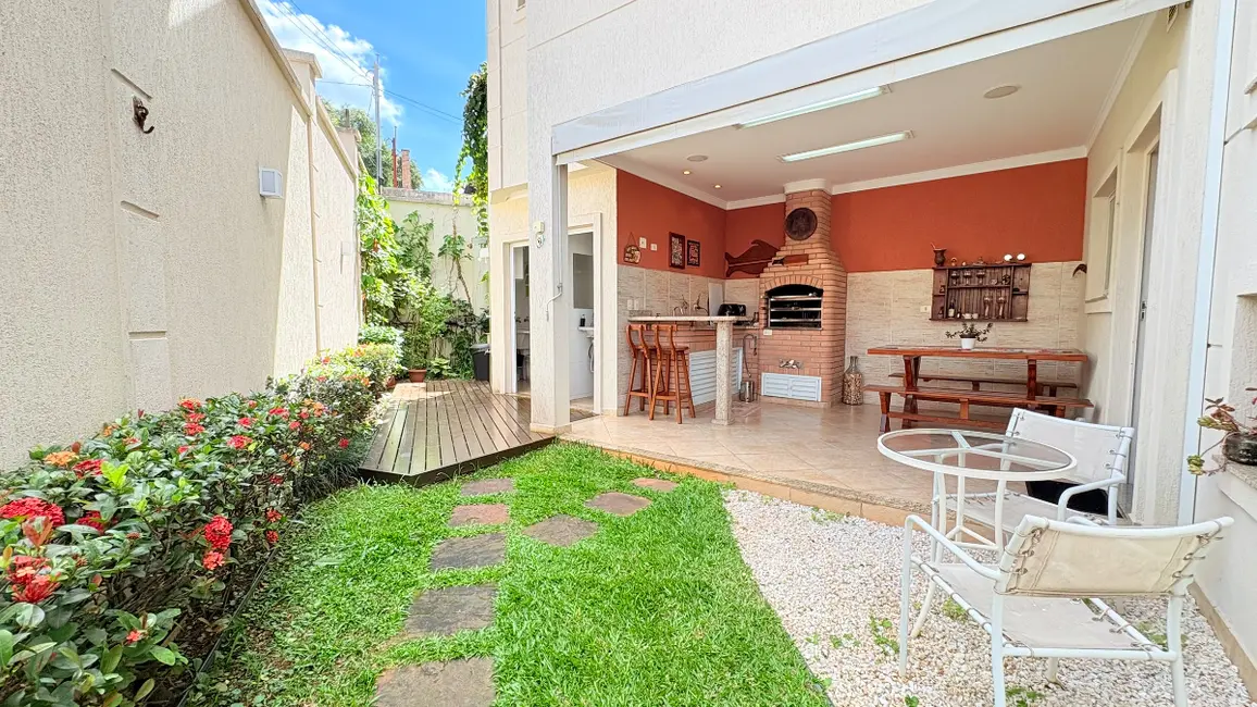 Foto 1 de Sobrado com 3 quartos à venda, 255m2 em Jardim Regina, São Paulo - SP