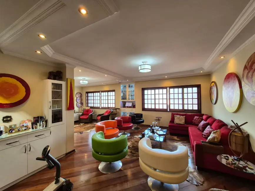 Foto 9 de Casa com 3 quartos à venda, 313m2 em Parque São Domingos, São Paulo - SP
