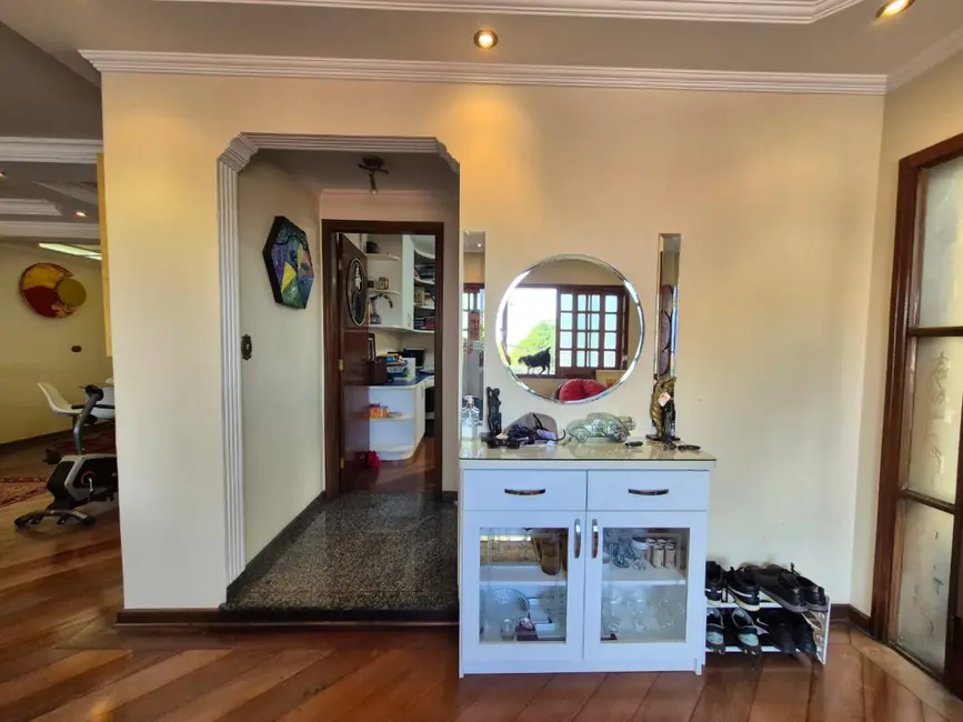 Foto 4 de Casa com 3 quartos à venda, 313m2 em Parque São Domingos, São Paulo - SP