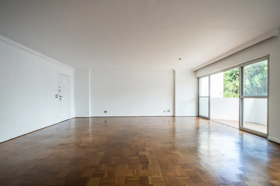 Foto 8 de Apartamento com 3 quartos à venda, 145m2 em Moema, São Paulo - SP