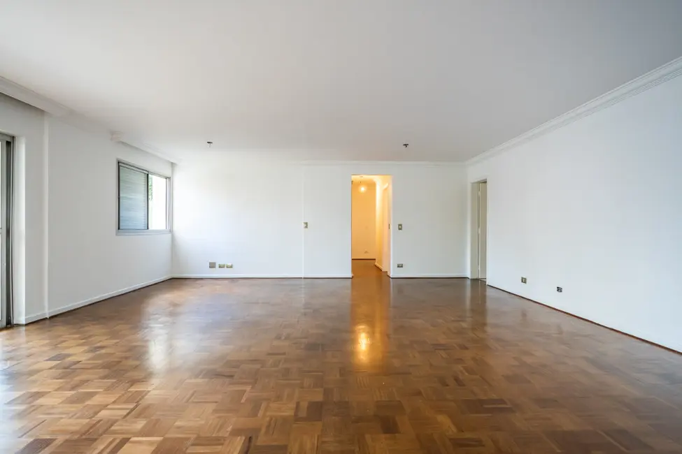 Foto 2 de Apartamento com 3 quartos à venda, 145m2 em Moema, São Paulo - SP