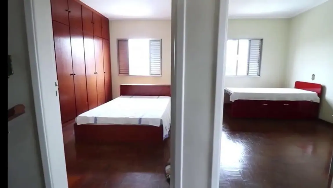 Foto 7 de Casa com 4 quartos à venda, 170m2 em Parque Peruche, São Paulo - SP