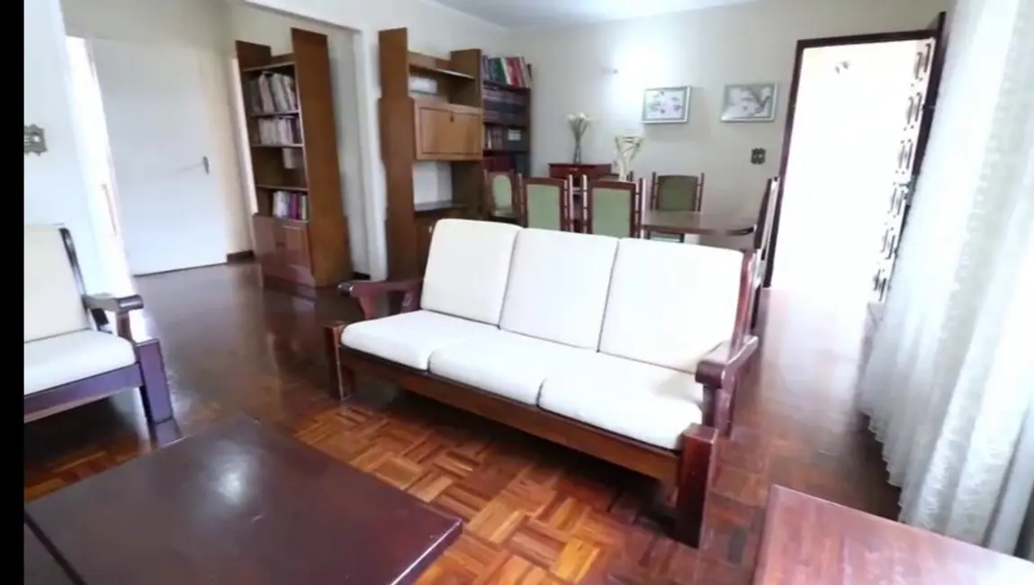 Foto 3 de Casa com 4 quartos à venda, 170m2 em Parque Peruche, São Paulo - SP