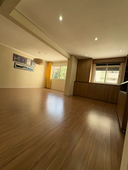 Foto 3 de Apartamento com 2 quartos à venda, 85m2 em Moema, São Paulo - SP