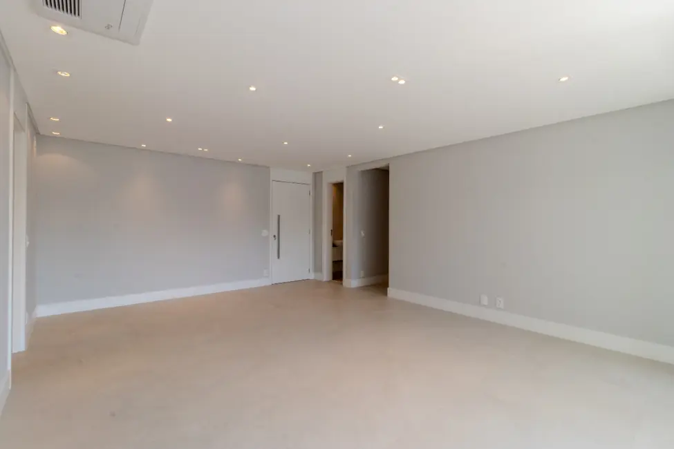 Foto 2 de Apartamento com 3 quartos à venda, 149m2 em Moema, São Paulo - SP