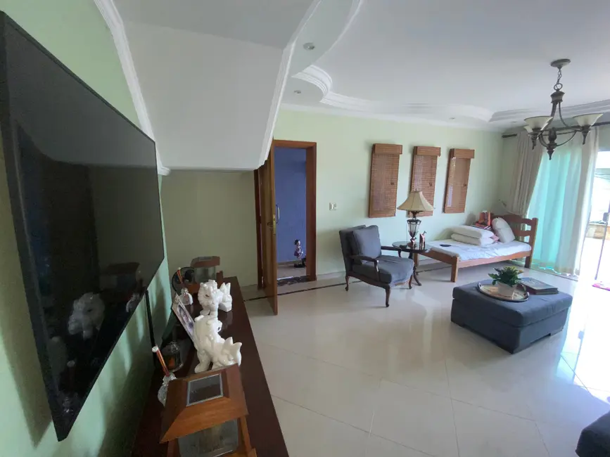 Sobrado com 4 quartos à venda, 277m2 em Jardim Regina, São Paulo - SP - imagem 3 Foto 3 de Sobrado com 4 quartos à venda, 277m2 em Jardim Regina, São Paulo - SP