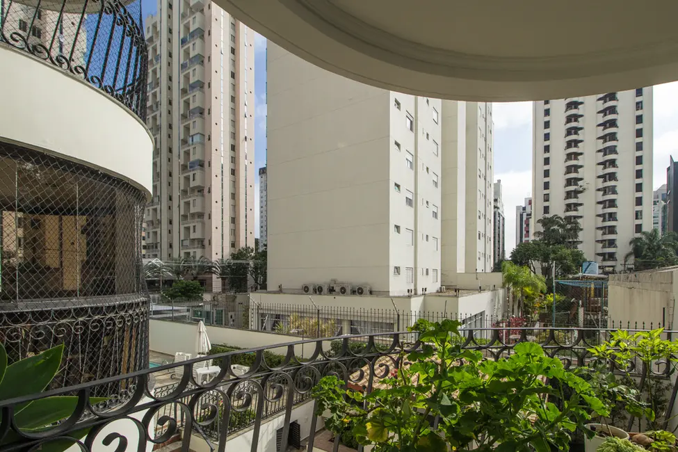 Foto 3 de Apartamento com 3 quartos à venda, 100m2 em Moema, São Paulo - SP
