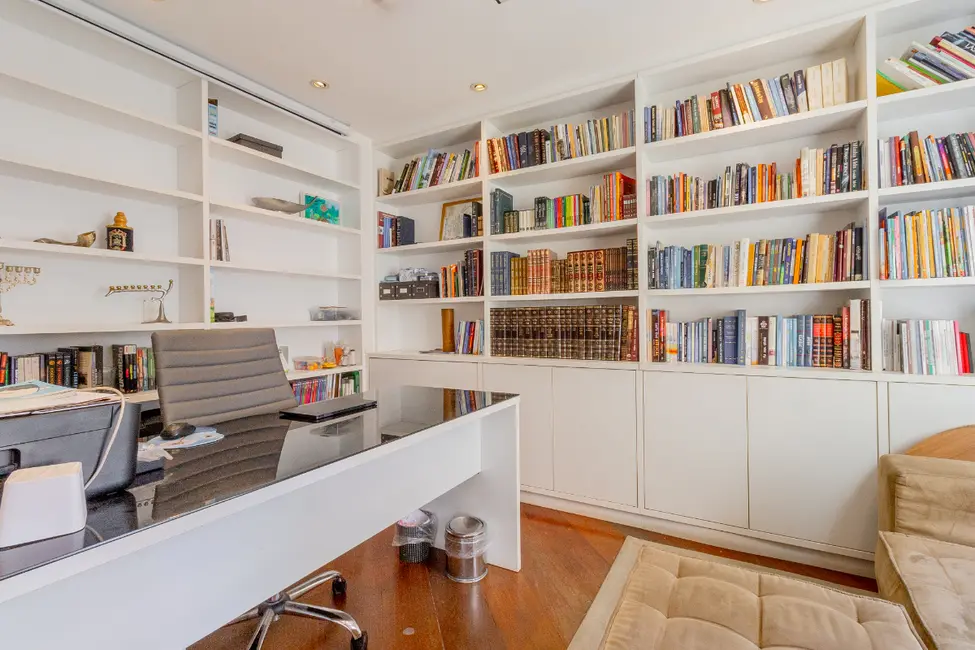 Foto 8 de Apartamento com 3 quartos à venda, 240m2 em Higienópolis, São Paulo - SP