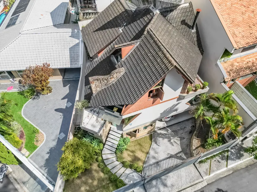 Foto 1 de Casa com 4 quartos à venda, 237m2 em Jardim Marajoara, São Paulo - SP