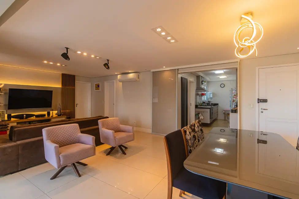 Foto 8 de Apartamento com 3 quartos à venda, 227m2 em Jardim Consórcio, São Paulo - SP
