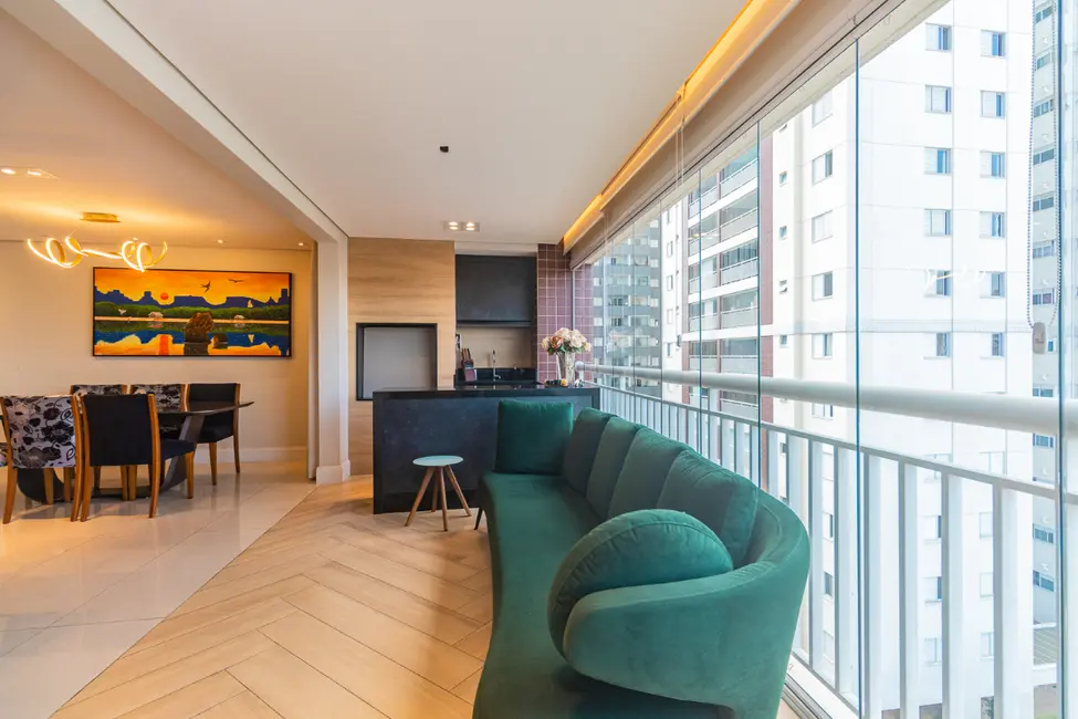 Foto 6 de Apartamento com 3 quartos à venda, 227m2 em Jardim Consórcio, São Paulo - SP