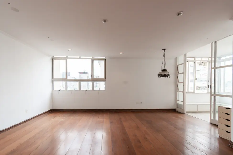 Foto 4 de Apartamento com 3 quartos à venda em Morro dos Ingleses, São Paulo - SP