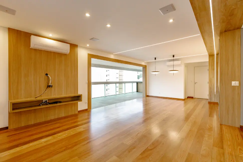 Foto 2 de Apartamento com 3 quartos à venda, 234m2 em Aclimação, São Paulo - SP