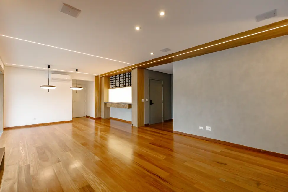 Foto 3 de Apartamento com 3 quartos à venda, 234m2 em Aclimação, São Paulo - SP