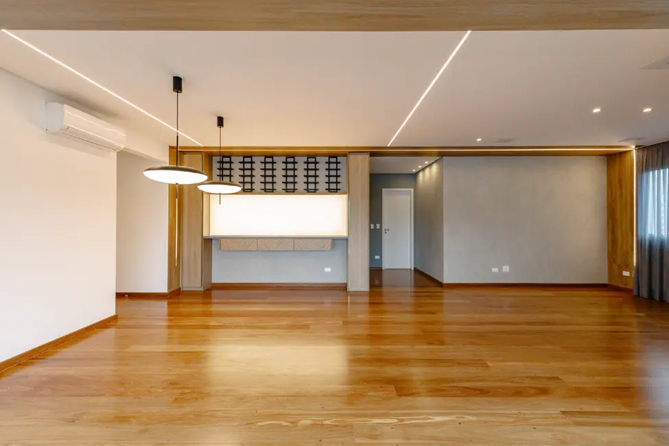 Foto 4 de Apartamento com 3 quartos à venda, 234m2 em Aclimação, São Paulo - SP