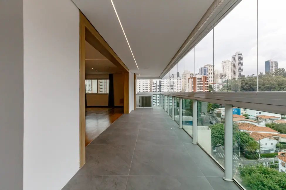 Foto 9 de Apartamento com 3 quartos à venda, 234m2 em Aclimação, São Paulo - SP