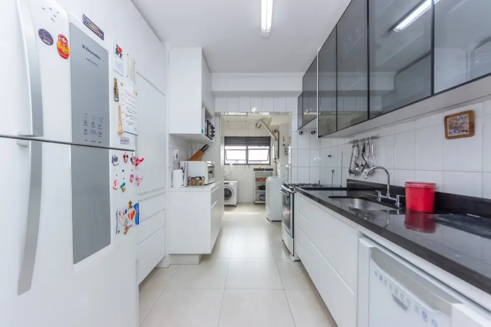 Apartamento com 4 quartos à venda, 137m2 em São Paulo - SP - imagem 6 Foto 6 de Apartamento com 4 quartos à venda, 137m2 em São Paulo - SP