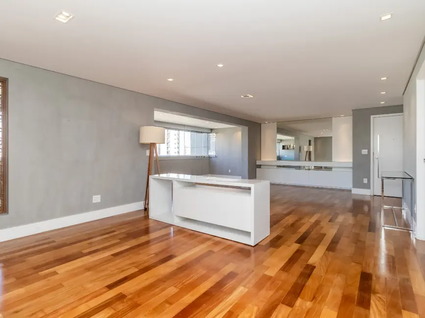 Foto 5 de Apartamento com 3 quartos à venda, 172m2 em Jardim Londrina, São Paulo - SP